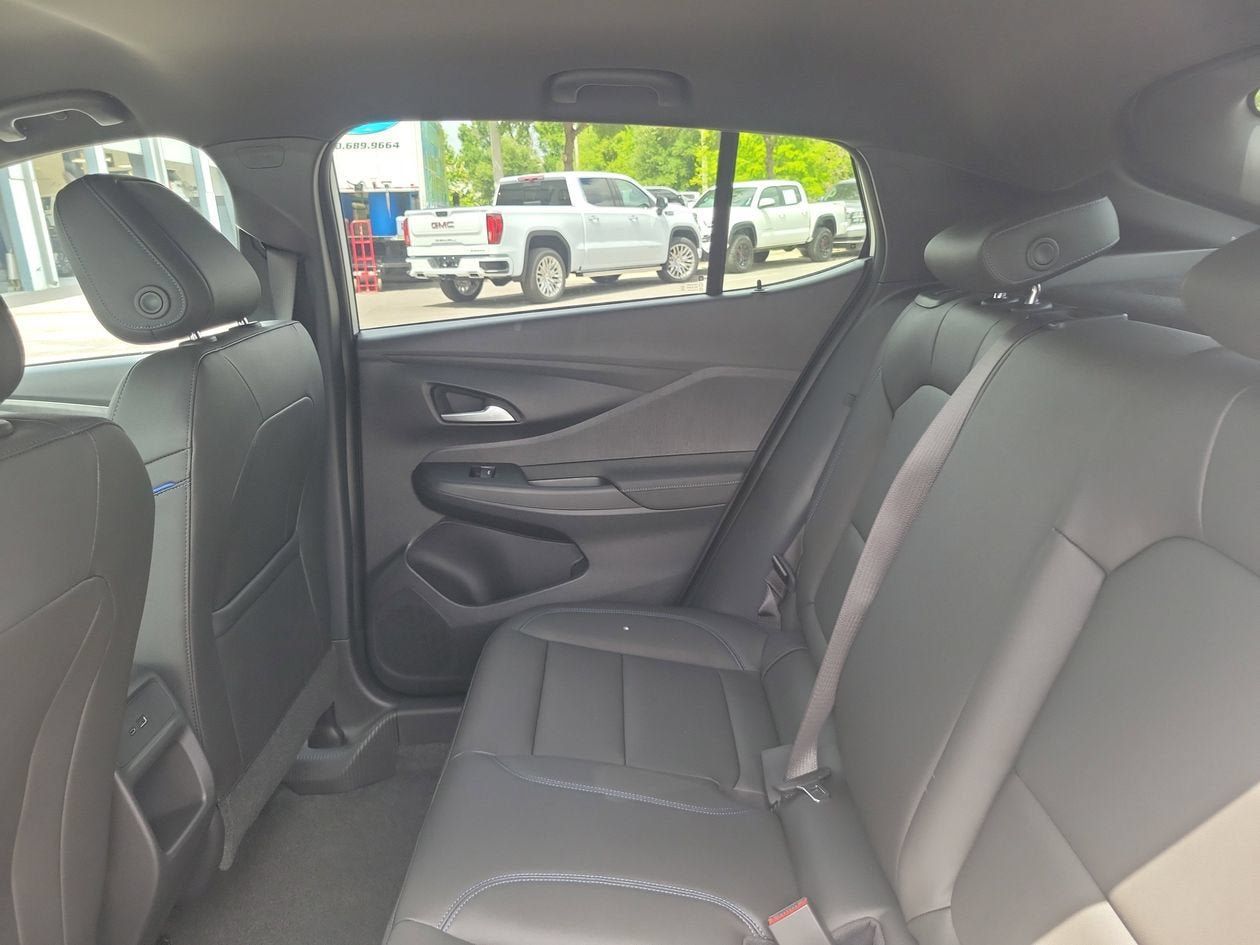 New 2026 Buick Envista Sport Touring w/ Convenience I Package FWD image 10