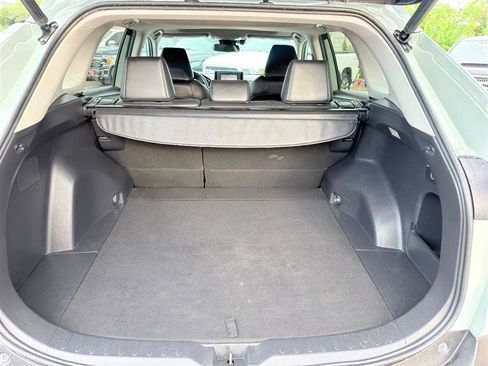 Used 2021 Toyota RAV4 XLE Premium FWD image 6