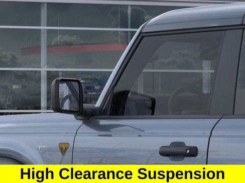 New 2025 Ford Bronco Badlands w/ Sasquatch Package AWD/4WD image 23