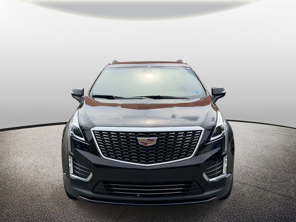 Certified 2024 Cadillac XT5 Luxury FWD image 6