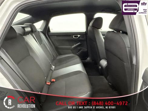 Used 2024 Honda Civic Sport image 25