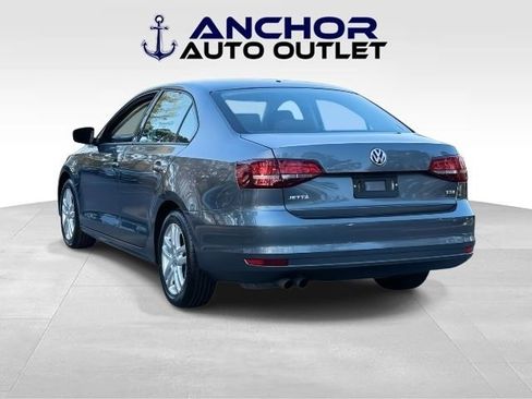 Used 2018 Volkswagen Jetta S image 6
