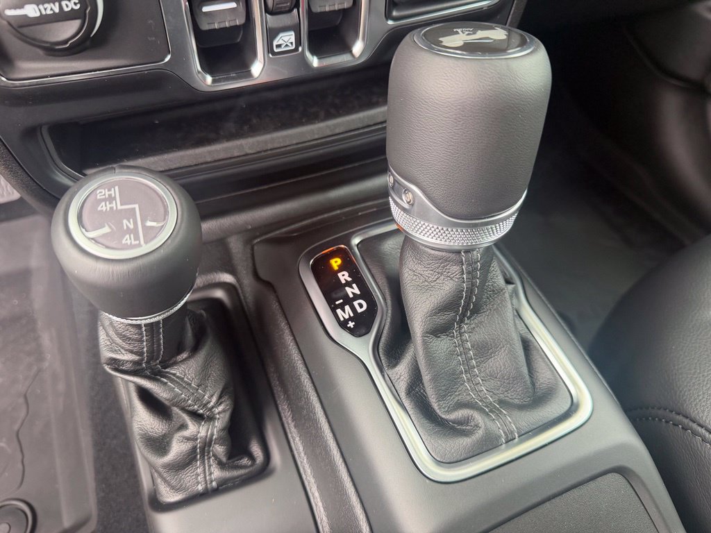 New 2027 Jeep Wrangler Unlimited Sahara AWD/4WD image 17