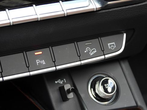 Used 2019 Audi Q5 2.0T Premium Plus w/ Premium Plus Package AWD/4WD image 84