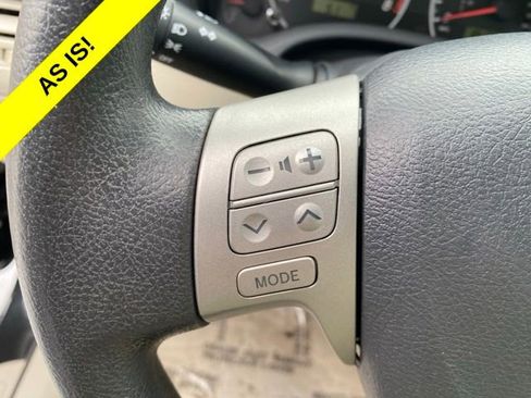 Used 2012 Toyota Corolla LE image 17