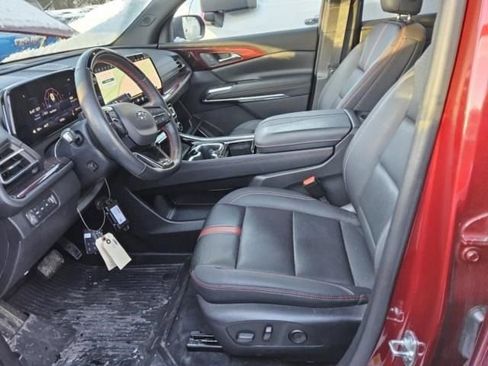 Used 2024 Chevrolet Traverse RS w/ LPO, Floor Liner Package image 3