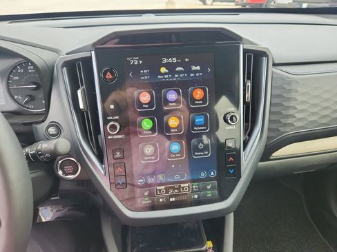 Used 2025 Subaru Forester Limited image 16