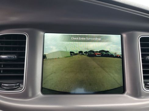 Used 2023 Dodge Charger SXT image 10