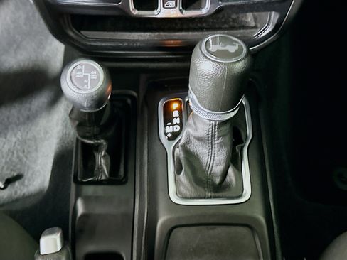 Used 2023 Jeep Wrangler Unlimited w/ 8.4" Radio Group AWD/4WD image 24