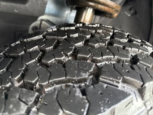 Used 2016 Jeep Renegade Sport w/ Power & Air Group image 32