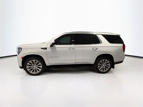 Used 2024 GMC Yukon Denali w/ Max Trailering Package image 4