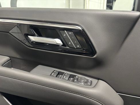 New 2026 Chevrolet Tahoe Premier image 12