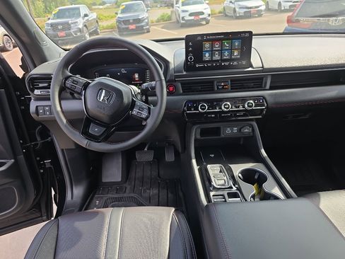 New 2025 Honda Pilot Black Edition image 19
