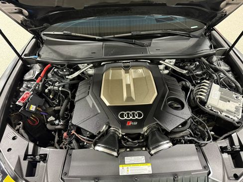 Used 2021 Audi RS 6 w/ Carbon Optic Package image 80