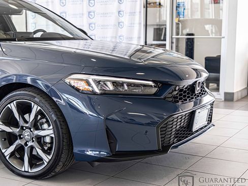 Used 2026 Honda Civic Sport Touring image 3