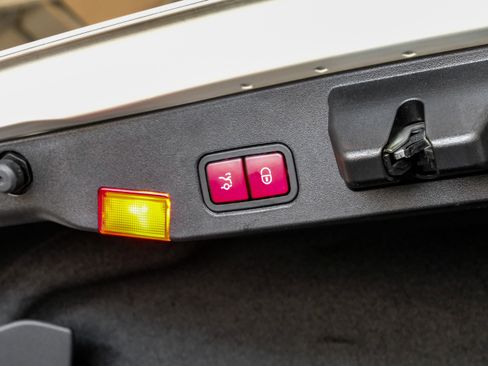 Used 2016 Mercedes-Benz SL 400 SL 400 Roadster image 44