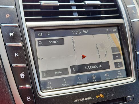 Used 2019 Lincoln Nautilus Reserve w/ Driver Assistance Package image 14