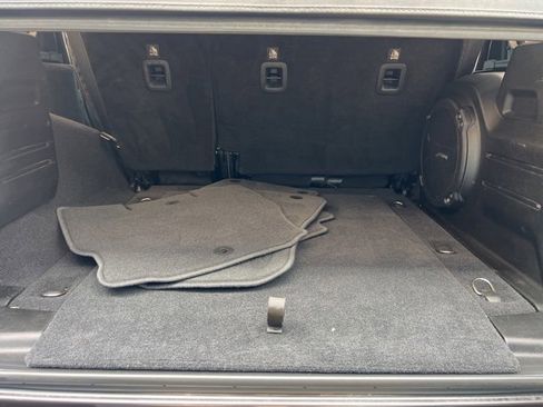 Used 2018 Jeep Wrangler Unlimited Sahara image 21