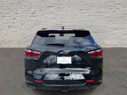 Used 2021 Chevrolet Blazer RS w/ Enhanced Convenience Package image 4