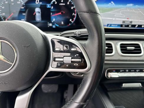Used 2021 Mercedes-Benz GLE 350 w/ Premium Package image 24