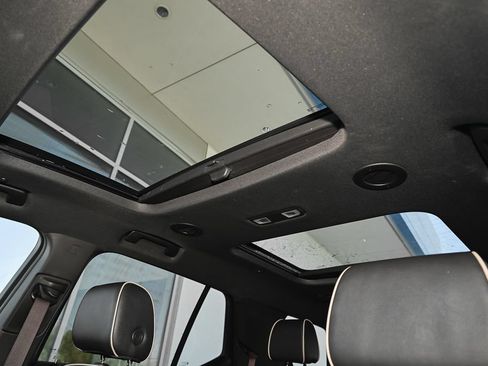 Used 2023 Chevrolet Traverse Premier w/ Redline Edition FWD image 23