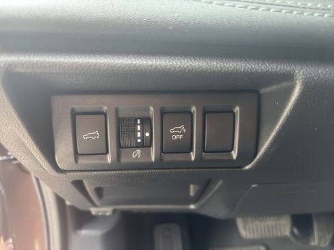 Used 2021 Subaru Outback Limited w/ Popular Package #2 image 18