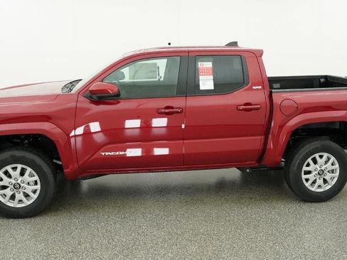 New 2026 Toyota Tacoma SR5 RWD image 3