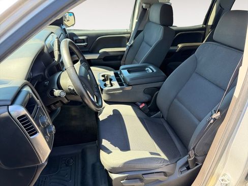 Used 2017 Chevrolet Silverado 1500 LT AWD/4WD image 6