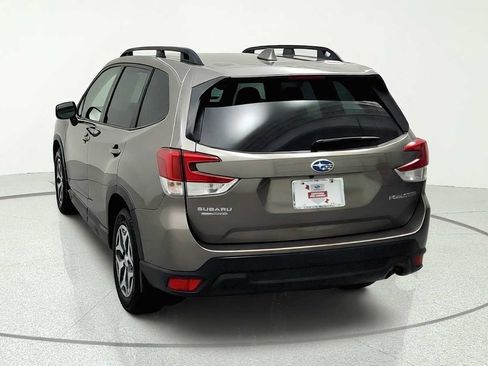 Certified 2023 Subaru Forester Premium AWD/4WD image 7