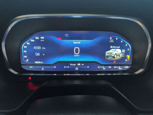 Used 2024 Chevrolet Tahoe High Country image 10