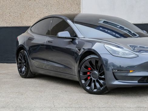 Used 2023 Tesla Model 3 Performance image 6