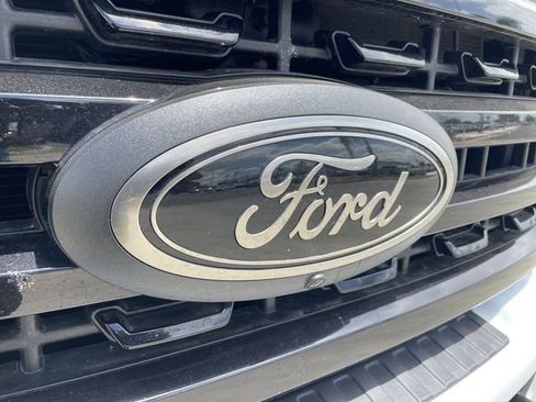 Used 2024 Ford F250 Lariat w/ Lariat Ultimate Package AWD/4WD image 32