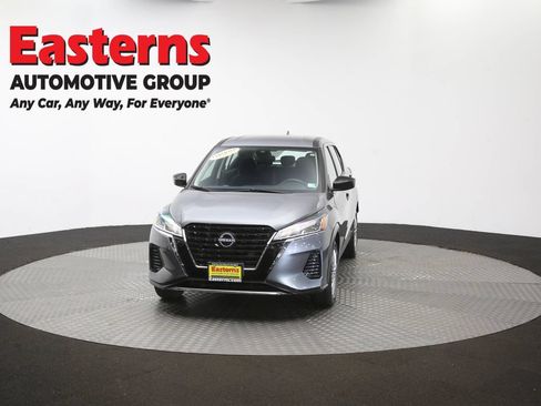 Used 2024 Nissan Kicks S FWD image 48