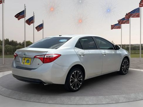 Used 2014 Toyota Corolla S Premium w/ Driver Convenience Package FWD image 5