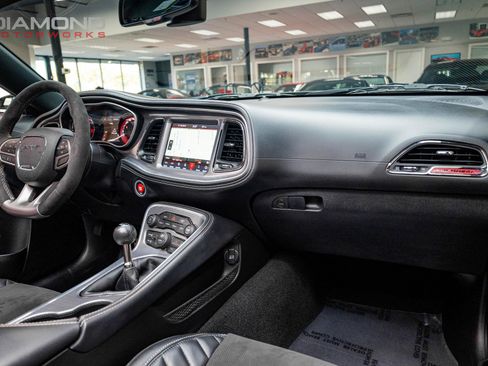 Used 2023 Dodge Challenger SRT Hellcat w/ Plus Package image 89