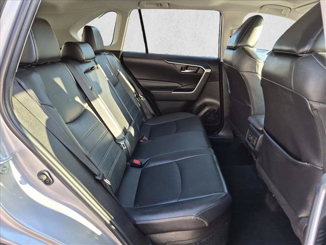 Used 2022 Toyota RAV4 XLE Premium AWD/4WD image 20