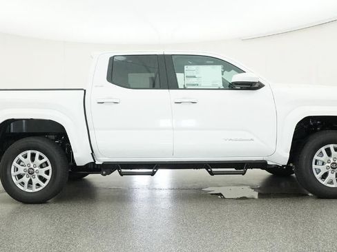 New 2026 Toyota Tacoma SR5 AWD/4WD image 27
