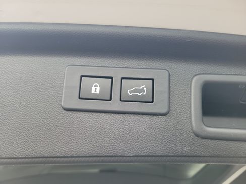 Used 2019 Subaru Forester Limited w/ Popular Package #3 AWD/4WD image 10