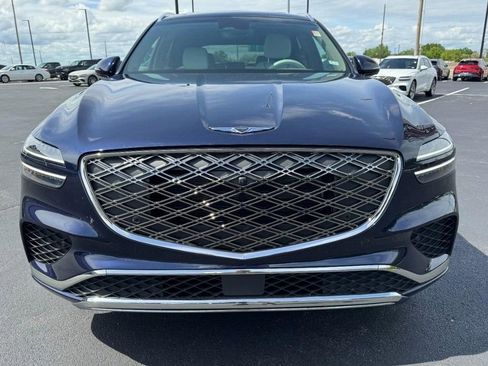 Certified 2026 Genesis GV70 2.5T Advanced AWD/4WD image 9