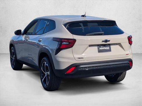 New 2026 Chevrolet Trax RS w/ Sunroof Package FWD image 9