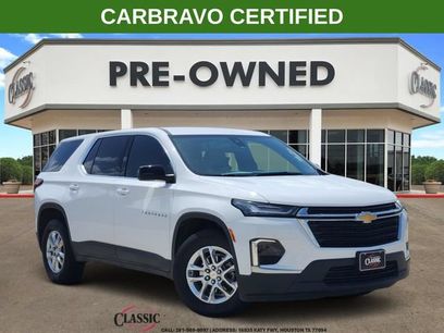 Used 2023 Chevrolet Traverse LS