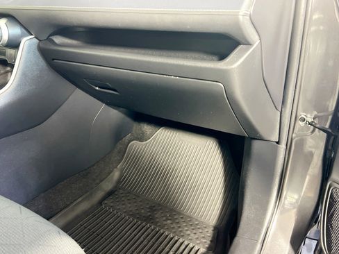 Used 2021 Toyota RAV4 XLE image 35