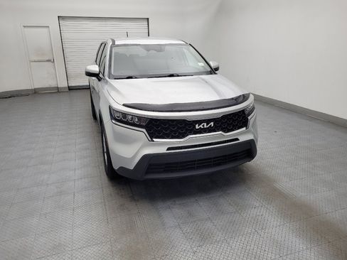 Used 2022 Kia Sorento LX FWD image 14
