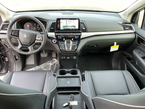 New 2026 Honda Odyssey Touring image 51