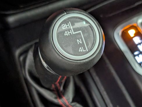 Used 2021 Jeep Wrangler Unlimited Rubicon image 22