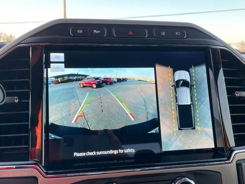 Used 2022 Ford F350 Platinum image 49