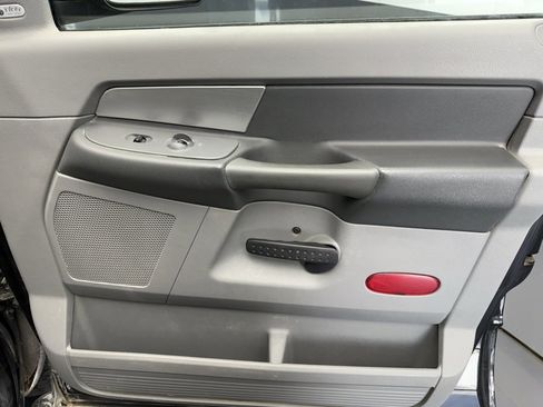 Used 2009 Dodge Ram 2500 Truck SLT w/ Popular Equipment Group image 54