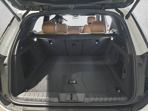 New 2026 Land Rover Range Rover Sport SE AWD/4WD image 12