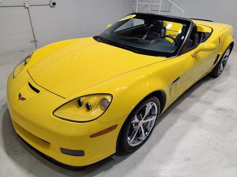 Used 2011 Chevrolet Corvette Grand Sport RWD image 17