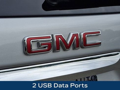 Used 2022 GMC Terrain SLT w/ Infotainment Package II AWD/4WD image 33